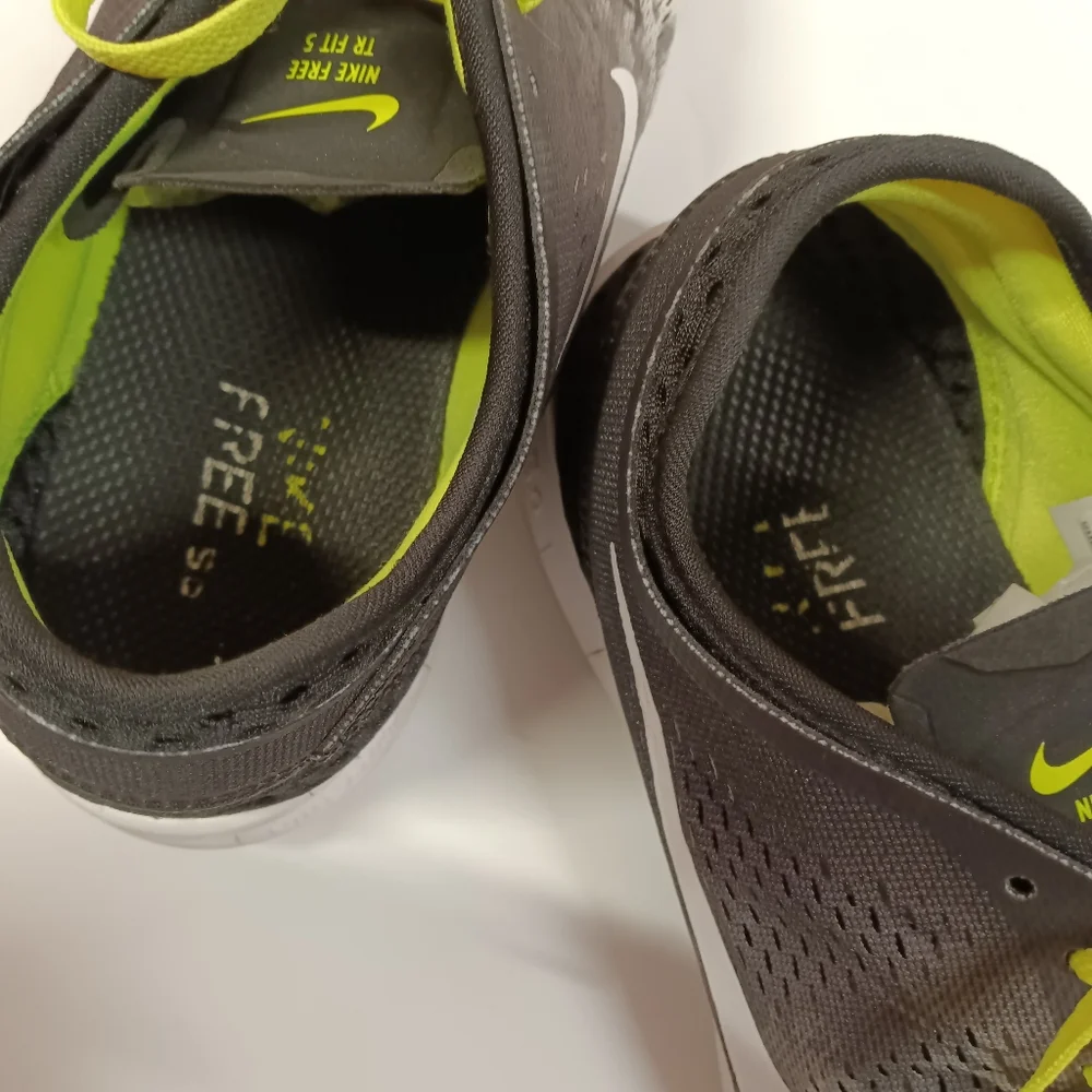 Nike Free Women's TR FIT 5